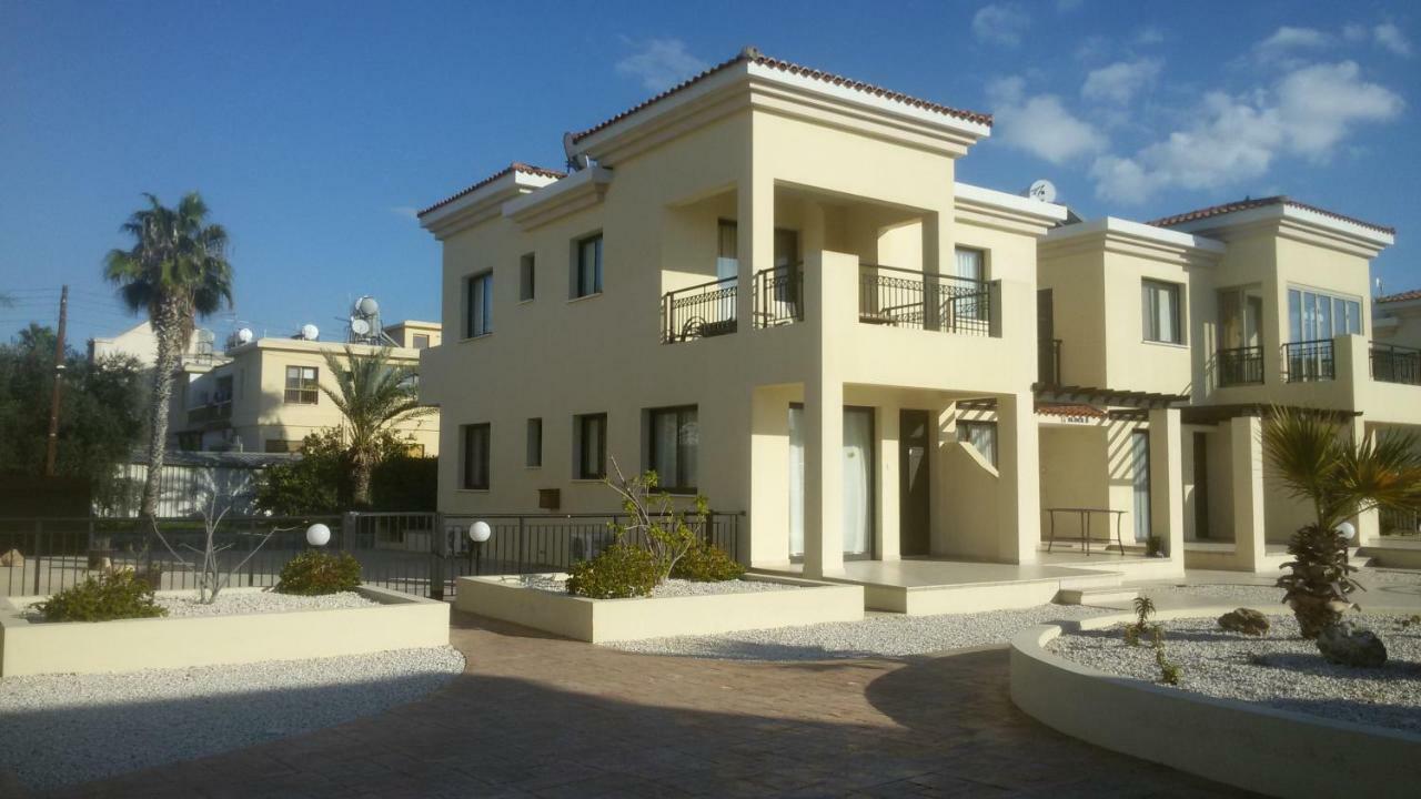 Faros Beach Пафос Екстер'єр фото